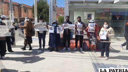 Familiares y amigos se movilizaron y exigieron justicia /LA PATRIA