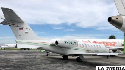 El avión en el que viajó Evo Morales a la Argentina y aterrizó el martes 2 de noviembre por la noche /Archivo RT