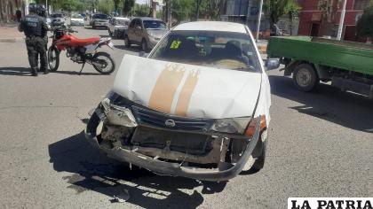 El accidente evidenció daños materiales en los dos vehículos /LA PATRIA