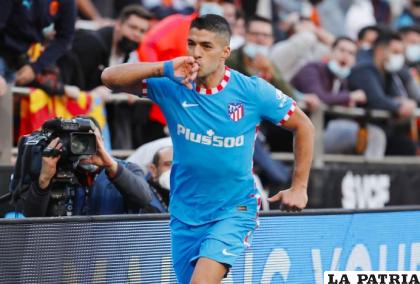 Luis Suárez no deja de marcar, sin embargo, su equipo terminó empatando /as.com