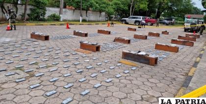 Lograron secuestrar casi media tonelada de droga /Felcn