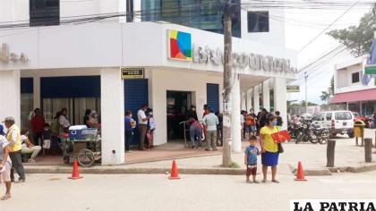 Banco Unión deslindó responsabilidades de lo sucedido /El Deber