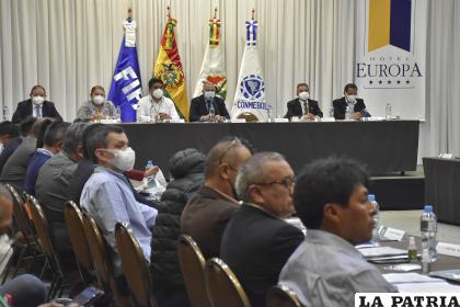 El congreso de la FBF se desarrolló el miércoles en La Paz /APG