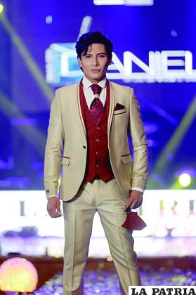 CARLOS LÓPEZ