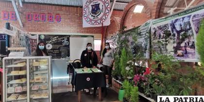 Stand de Facultad de Ciencias Naturales (FCAN) /LA PATRIA