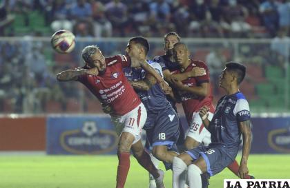 La acción del compromiso que terminó con el resultado igualado 2-2 /APG
