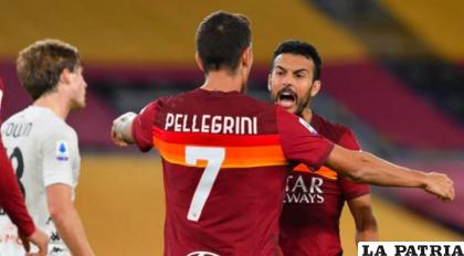 Celebran Pellegrini y Felix Gyan /calciodangolo.com