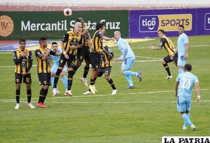 El marcador no se movió a pesar de las llegadas de uno y otro equipo /APG