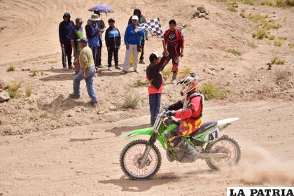 14 corredores representarán a Oruro en el nacional de motociclismo /LA PATRIA ARCHIVO