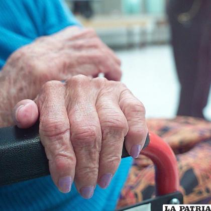 DIO reporta incremento en casos de abuelitos que sufren algún tipo de maltrato /Fundación para el Periodismo