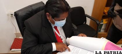 El fiscal Llave inició con las investigaciones /LA PATRIA