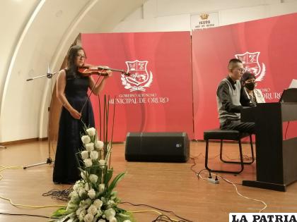 Gabriela deleitó al público presente /LA PATRIA