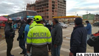 Algunos conductores reclamaron los operativos realizados /LA PATRIA