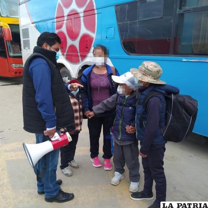 Los controles se realzaron también fuera de la Estación de Autobuses /LA PATRIA