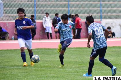 Los goles del partido final llegaron en el primer tiempo /LA PATRIA
