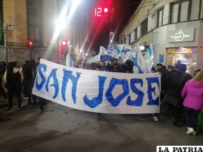 Hinchada de San José orgullo orureño
