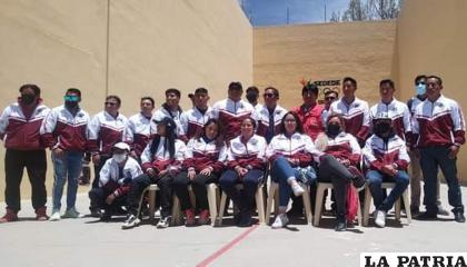 La selección orureña de raqueta frontón lista para el evento nacional /Sedede