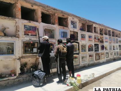 Familias despidieron a sus seres queridos /LA PATRIA