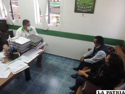 El Defensor del Pueblo, Pedro Callizaya durante una inspección en Santa Cruz /CDP