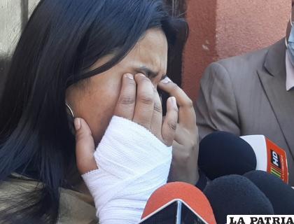Entre lágrimas contó el ??calvario? que vivió al ser incriminada injustamente /APG