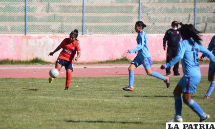Con el choque entre Independiente y Sajama FC finalizó el campeonato / LA PATRIA
