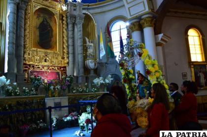La devoción de muchos danzarines llega al Santuario del Socavón/LA PATRIA 
