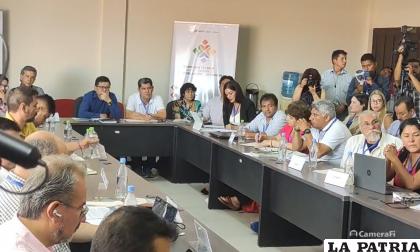 La mesa de diálogo instalada el fin de semana en Trinidad /ERBOL