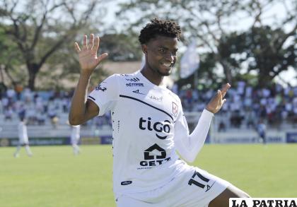 Dorny Romero esta temporada viste la casaca de Real Santa Cruz /APG