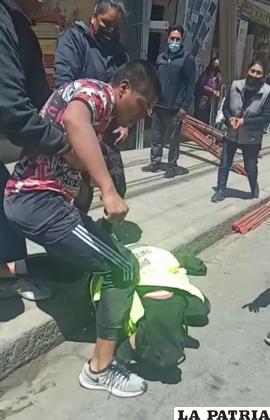 Tras la agresión, los implicados se dieron a la fuga /RRSS