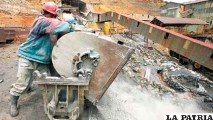 La minería le sigue poniendo el hombro al desarrollo nacional /LA PATRIA
