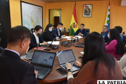 El informe de la comisión china es un paso previo para la aprobación del crédito de 350 millones de dólares /MINERIA   
