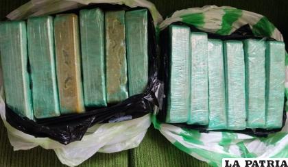Trasladaba 30 paquetes de marihuana en su maleta 
/Viceministerio de Defensa Social y Sustancias Controladas
