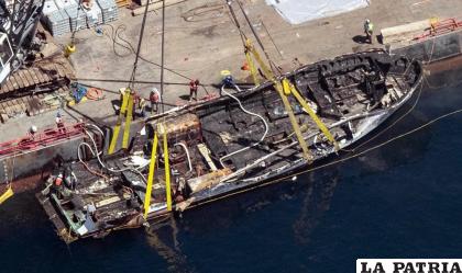 34 personas murieron a bordo del barco de buceo Conception /AP