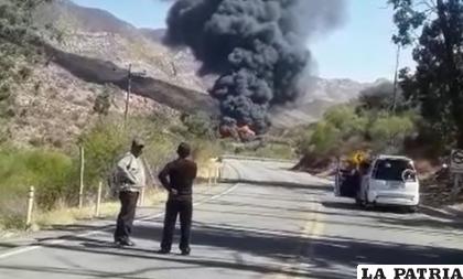 La humareda observada por el accidente /Captura de video