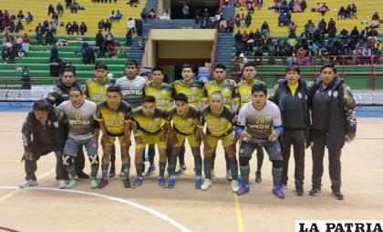 Independiente Pontejo es otro de los equipos orureños que dirá presente en la etapa final a jugarse en Sucre /LA PATRIA