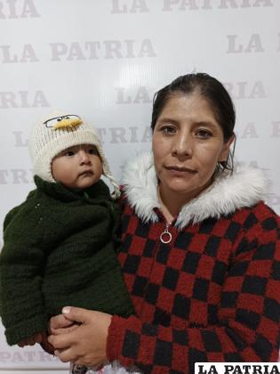 Ruth Montecinos 
??Es algo innovador porque nos podemos llevar un bonito recuerdo de Expoteco, y de LA PATRIA especialmente que nos está dando este regalito que es bonito tener en casa; hace tiempo ya me hice sacar esta foto y ahora lo estoy volviendo a hacer?.
