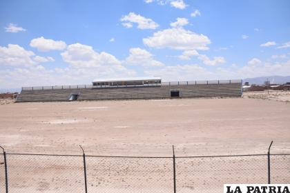 El estadio de la AFO se ha convertido en escenario deportivo abandonado /LA PATRIA