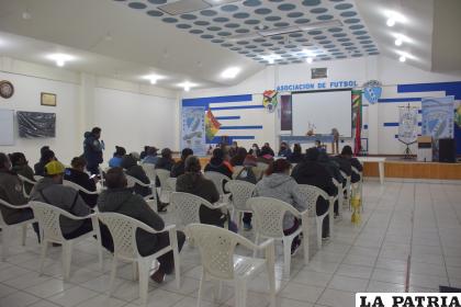 En la reunión de esta noche se pueden asumir nuevas medidas 
/LA PATRIA

