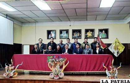 Representantes de la ACFO y el directorio de Tobas Zona Sud/LA PATRIA 
