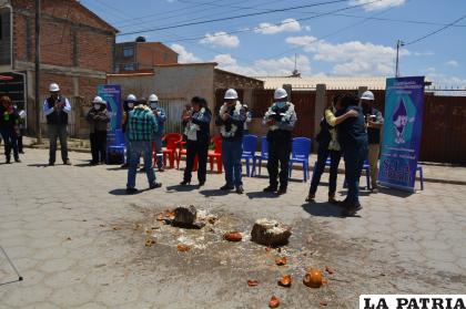 Inicia las obras de renovación de Red de Distribución de Agua en La Aurora /SeLA 
