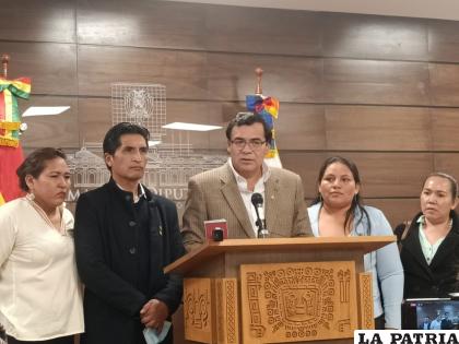 El presidente de la Cámara de Diputados, Jerges Mercado ofreció una conferencia de prensa después de la sesión camaral /LA PATRIA