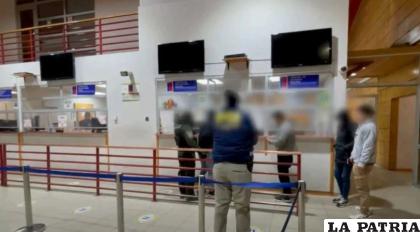 El joven retornó a su país tras estar secuestrado varios días /Soy Chile