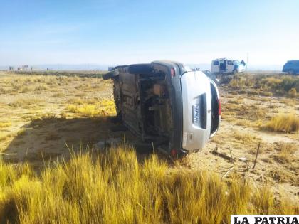 Tras el vuelco de tonel, no se reportó personas afectadas /Tránsito
