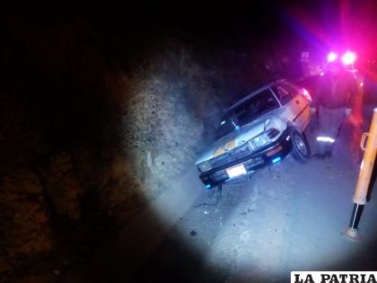 En el segundo accidente, el coche quedó encunetado en la ruta Oruro-Cochabamba /Tránsito
