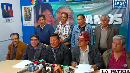 Conferencia de prensa ofrecida por los dirigentes del MAS /LA PATRIA