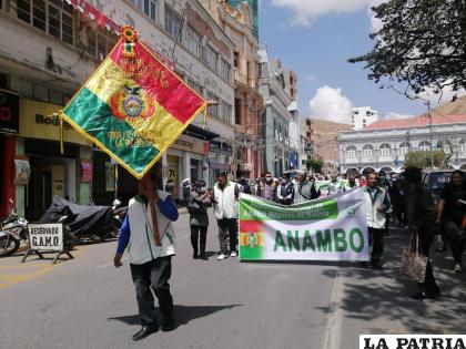 Inicia en Oruro el XIX Encuentro Nacional de Adultos Mayores de Bolivia /LA PATRIA