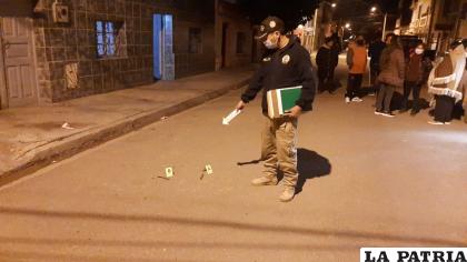La Policía secuestró los dos cuchillos que utilizaron las atracadoras /Archivo LA PATRIA
