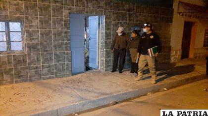 La víctima fue abordada por las sentenciadas cuando ingresaba a su casa /Archivo LA PATRIA

