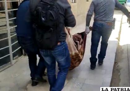El cadáver de la madre gestante fue depositado en la morgue del cementerio /LA PATRIA