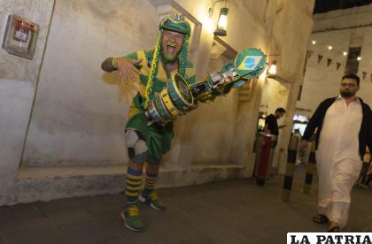 Y no faltó un hincha de la selección de Brasil con lo suyo
